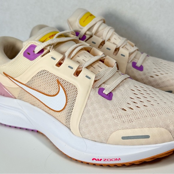 Nike AIR ZOOM VOMERO 16 'White Oxygen Purple' Road Run Shoe DA7698-800 Women's 8 - Picture 6 of 16